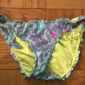 Victoria’s Secret paisley print bikini bottom-M